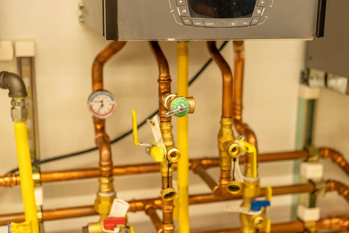 Licensed technician providing Pipe Repair for a homeowner in Pasadena